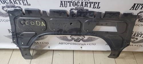 6Q0825237 VAG Шумка капота