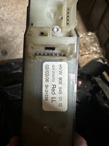 K68042380AA Fiat/Alfa/Lancia unidade de botões dianteira esquerda de controlo de elevador de vidro