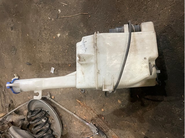 Бачок омывателя 986102T500 Hyundai/Kia