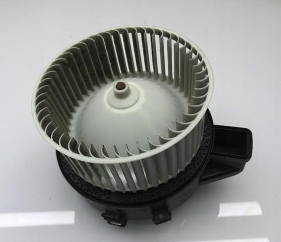 Мотор вентилятора печки (отопителя салона) Bosch 0130309504 цена, от 48.28 USD