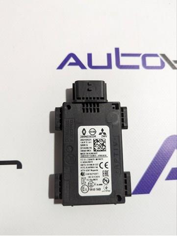 Купить 284N000Q0F Nissan/Infiniti Датчик контроля мертвой зоны задний