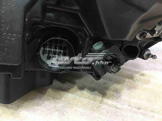 450413 VALEO Фара передняя правая