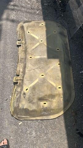 Шумоизоляция капота LR043837 Land Rover