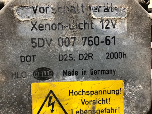 5DV00776061 VAG 