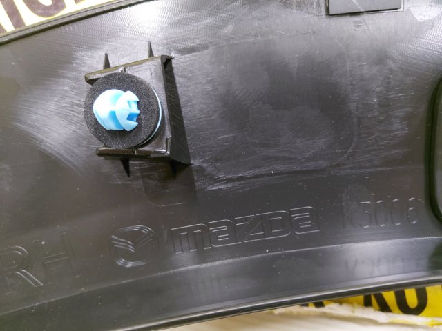 KMV651RE0A Mazda Молдинг задней правой двери