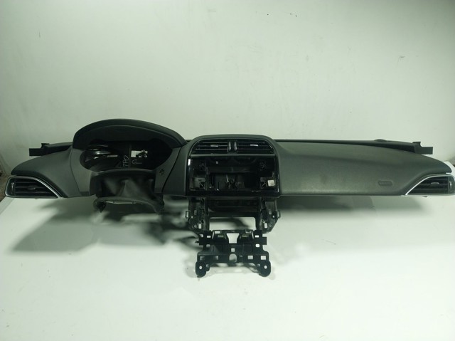  Jaguar T2H44937