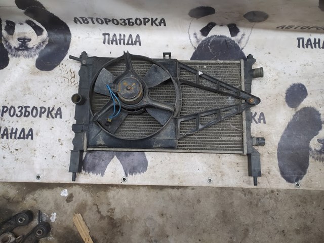 Радиатор охлаждения двигателя OPEL 90469375