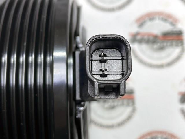Шкив компрессора кондиционера Land Rover LR027782 цена, от 313.77 USD