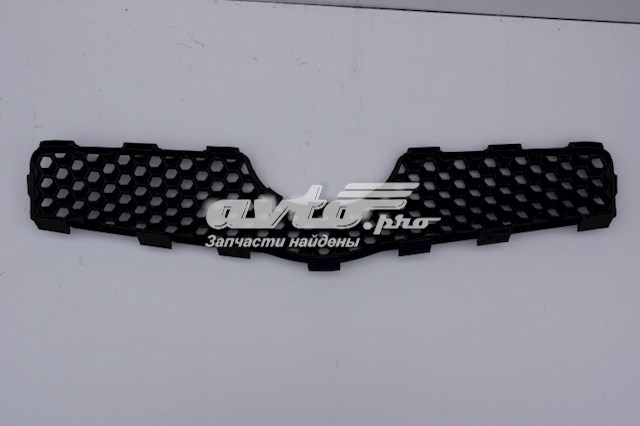 5311152370 Toyota Решетка радиатора