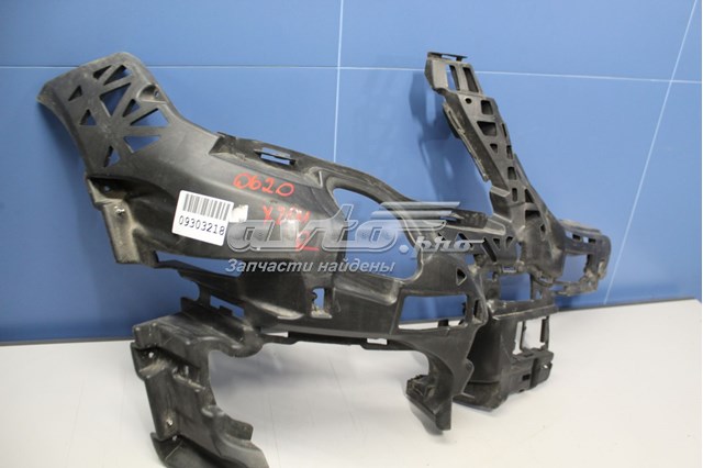Купить A2048855265 Mercedes Кронштейн бампера переднего
