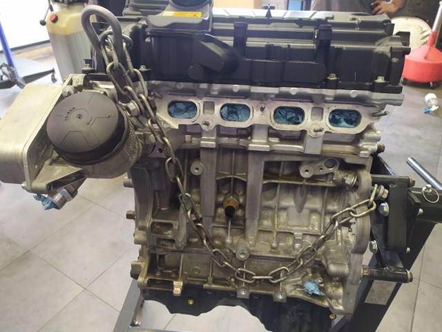 Двигатель в сборе BMW 11002420105