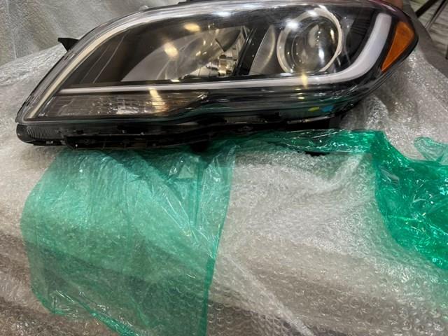 Фара левая Hyundai/Kia 92101E60 цена, от 574.58 USD