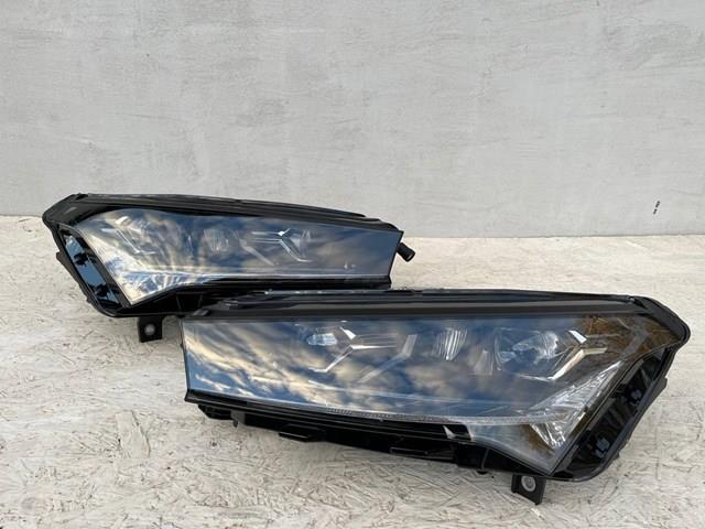 Купить 5LB941016A VAG Фара основная правая