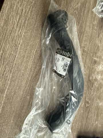 LR118802 Land Rover Шланг системы охлаждения