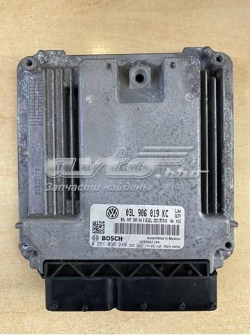 03L906019KC VAG Мозги двигателя