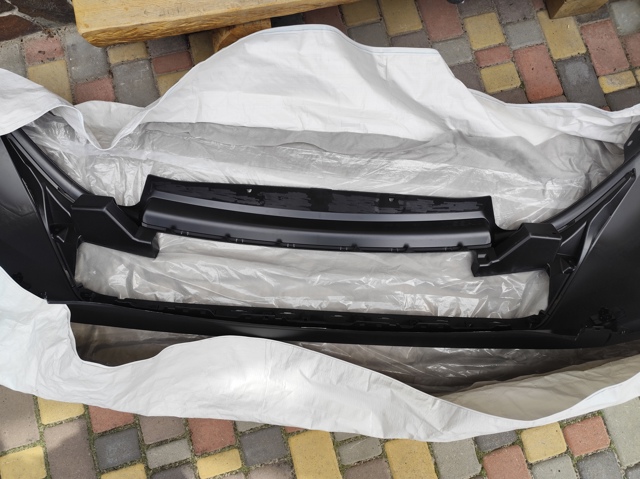 Бампер задний, центральная часть 850B06RR0B Nissan/Infiniti