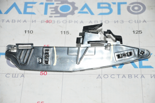 Направляющая переднего бампера правая BMW 51117399981 цена, от 34.34 USD