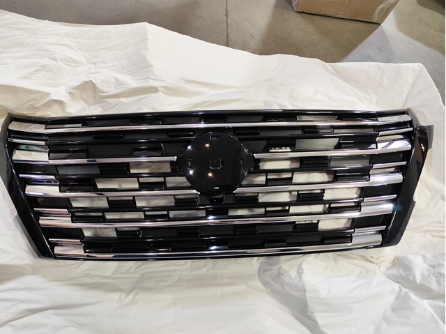 Облицовка радиатора Nissan/Infiniti 623104MT0A цена, от 132.62 USD