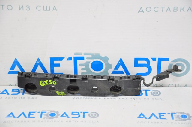 852205NA0A Nissan/Infiniti Направляющая заднего бампера правая