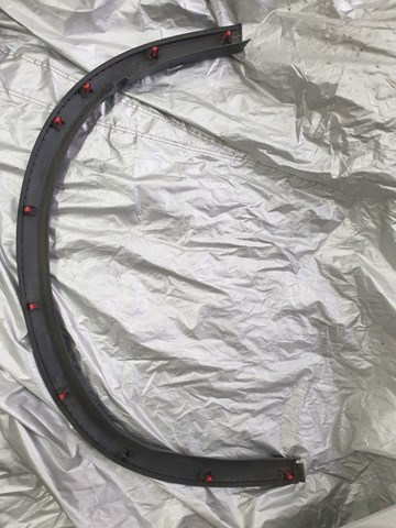 Розширювач передньої арки колеса, лівий 5220K207 MITSUBISHI