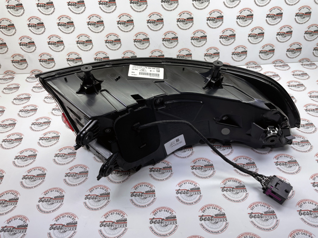 Купить 95B945092H Porsche Фонарь задний правый, внешний