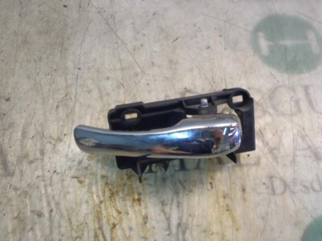 Maçaneta interna dianteira/traseira da porta direita Fiat/Alfa/Lancia 735364985