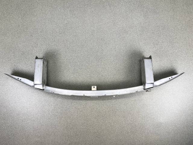 Шина бампера переднего Signeda PBM46061A цена, от 131.87 USD