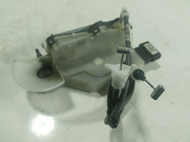 9816344180 Peugeot/Citroen Замок задней левой распашной двери