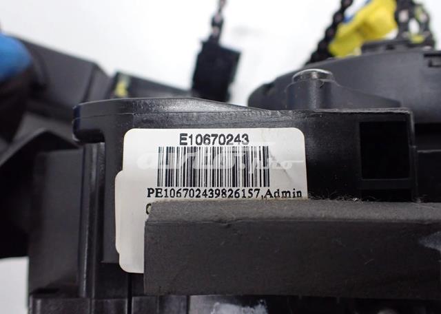  Renault (RVI) 681726046R цена, от 15.56 USD