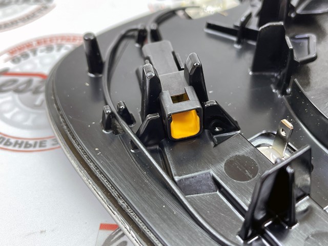  Porsche 95B857521P цена, от 300.13 USD