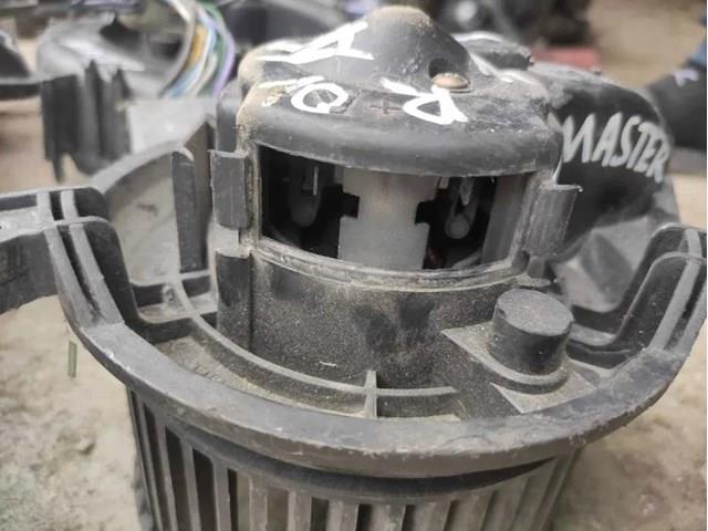 133884M Renault (RVI) 