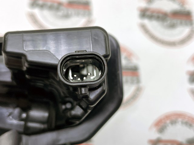 Купить LR152956 Land Rover 