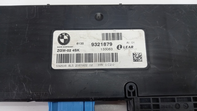 9321879 BMW 