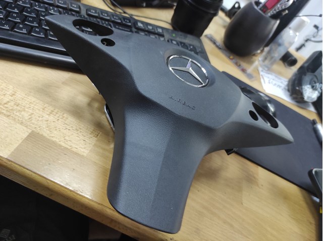Купить A0008605702 Mercedes Подушка AIRBAG водительская