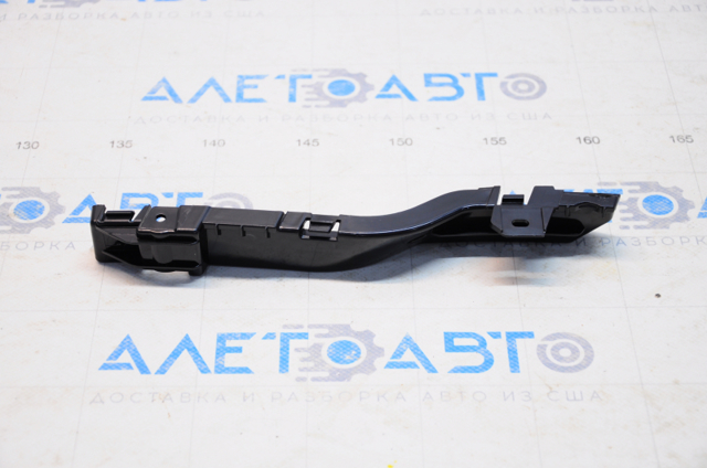 Правое крепление переднего бампера FPS FP2407932 цена, от 8.46 USD