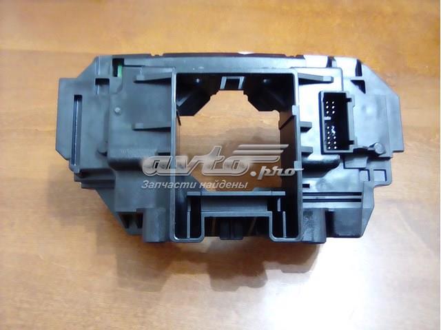 LR090991 Land Rover Переключатель подрулевой, центральная часть