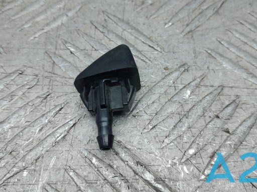 Tobera de agua regadora, lavado de parabrisas, izquierda KD5367510 MAZDA