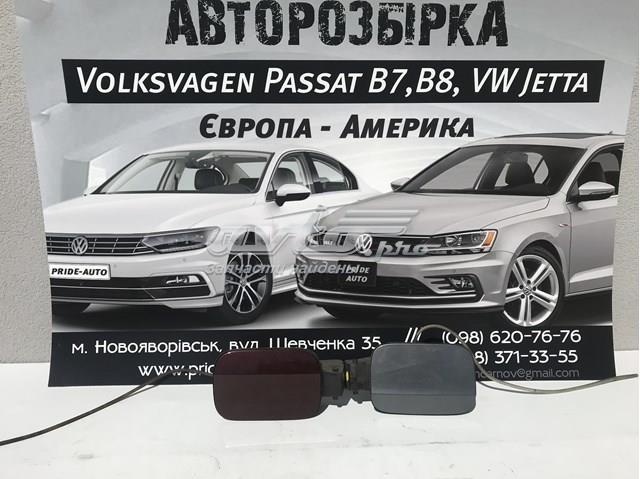 Лючок бензобака 561809857B VAG