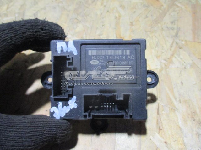 Купить BJ3214D618AC Land Rover Блок комфорта передней двери