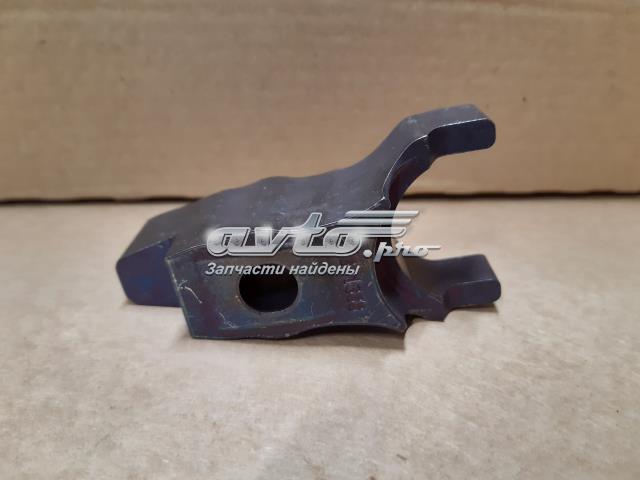Кронштейн крепления форсунки Volvo 21801388 цена, от 32.31 USD