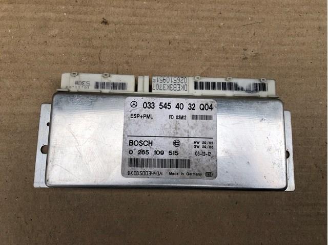 0335454032Q04 Mercedes 