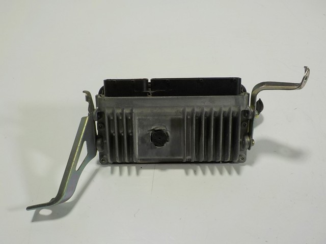 Блок управления двигателем 896610F610 Toyota