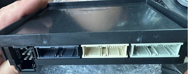  Land Rover LR126761 цена, от 95.02 USD