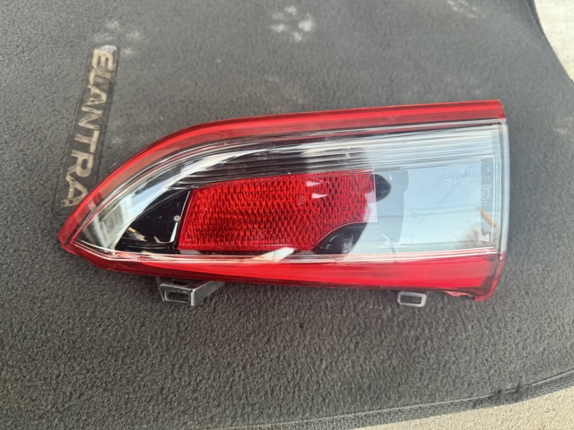  23741978 Mazda