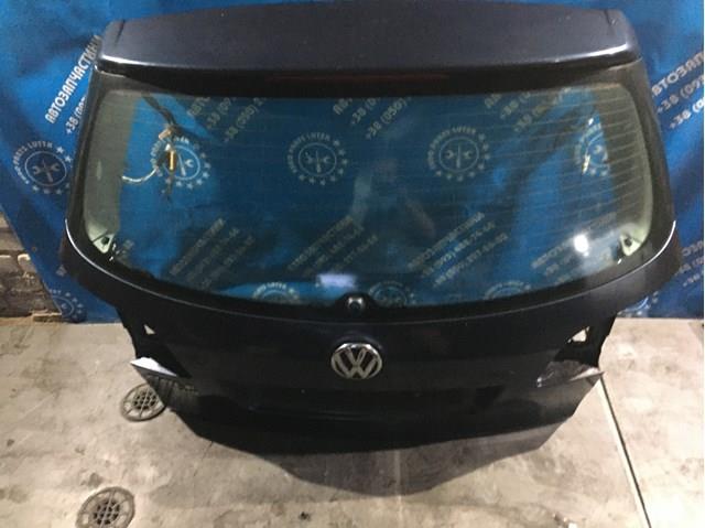  Заднее стекло Volkswagen Golf 5