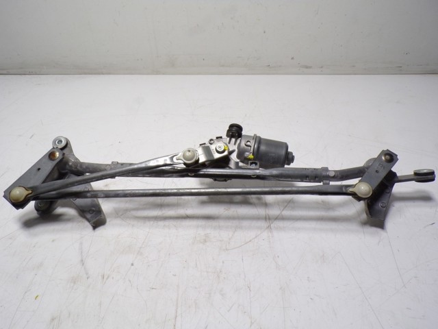Трапеция щеток лобового стекла Land Rover LR058845 цена, от 120.06 USD