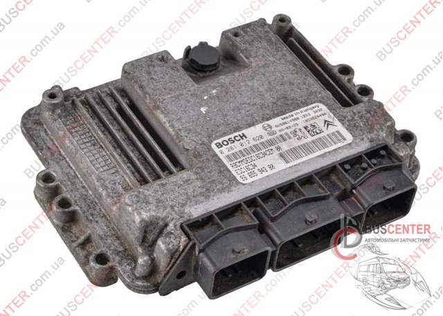 Блок управления двигателем 0281012620 Bosch