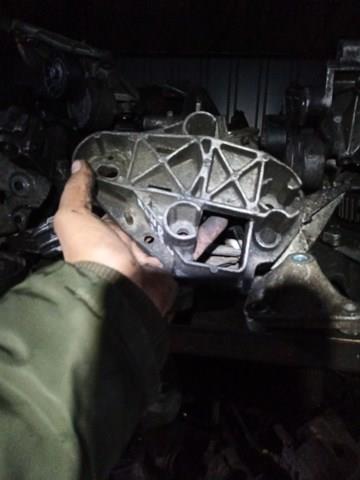  7700841268 Renault (RVI)