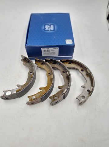Колодки ручника Q0920395 Q-fix