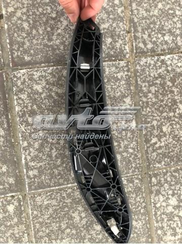 Manilla apoyamanos puerta delantera interior derecha 51417279312 BMW